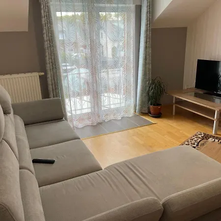 Bei Bachus * ايشويلر